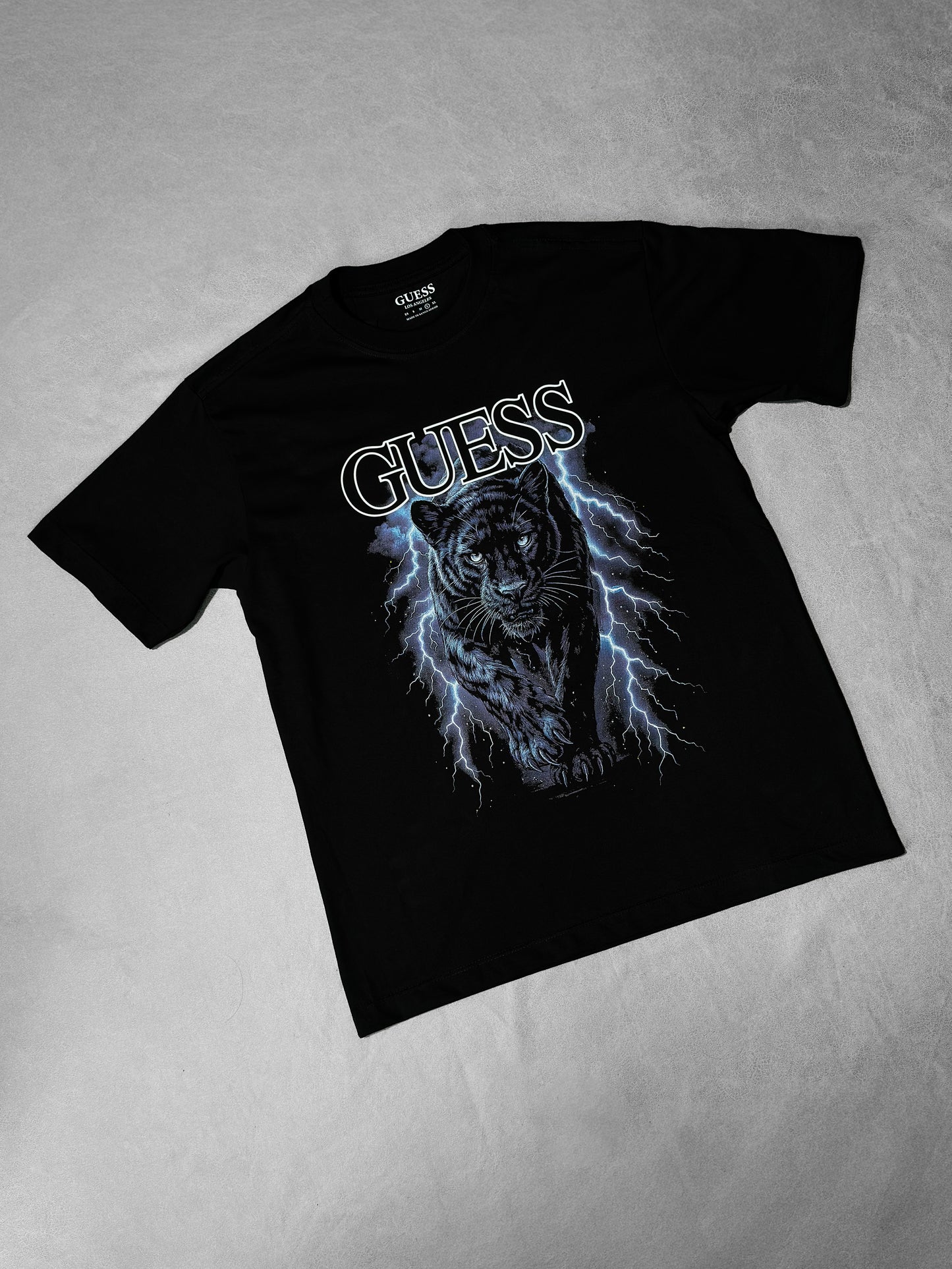 GUESS PANTERA TORMENTA NEGRA