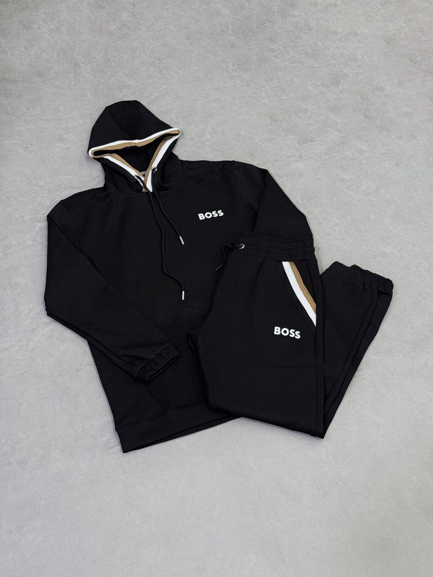 HUGO BOSS NEGRO BANDAS