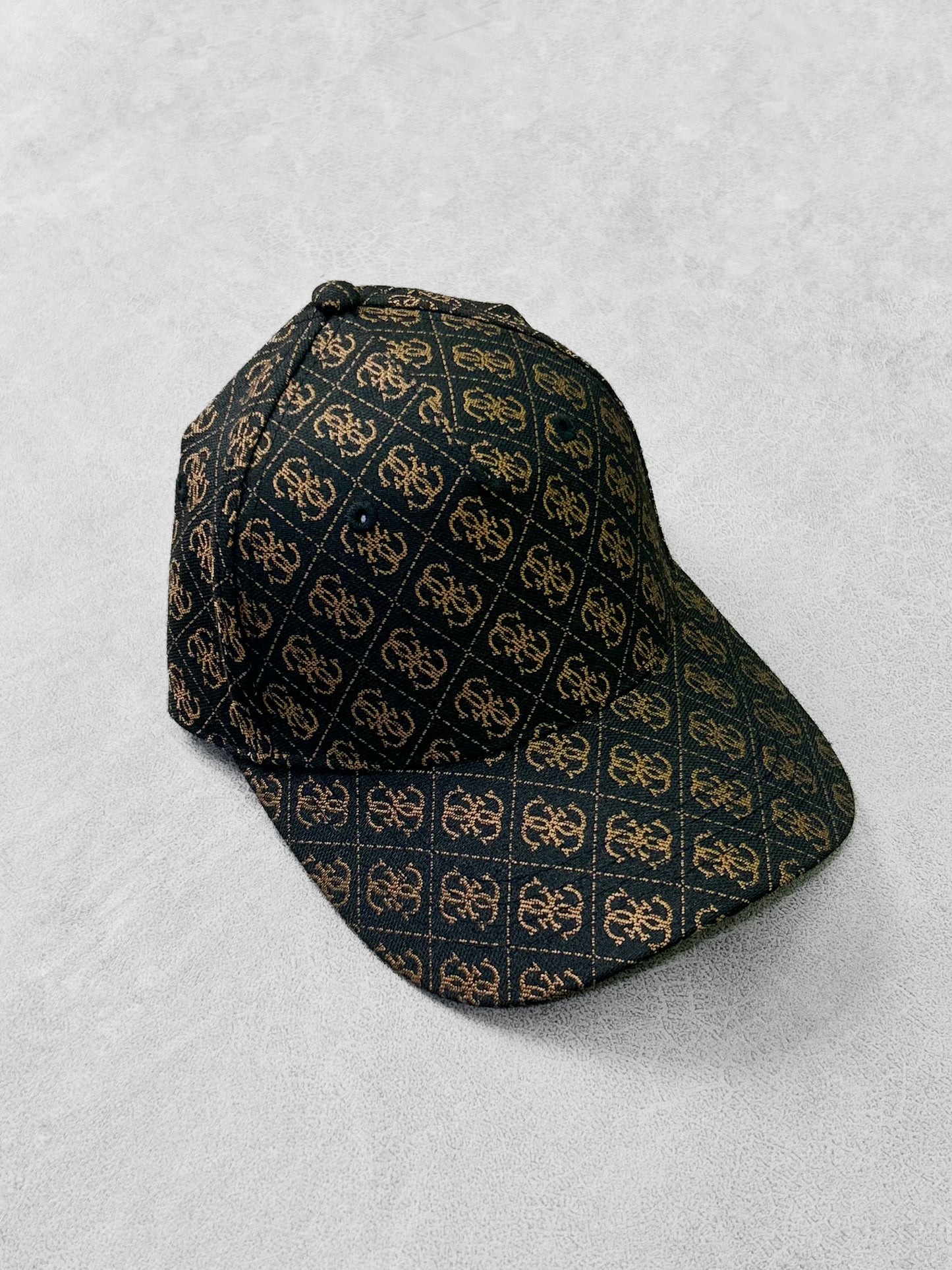 GUESS MONOGRAMA NEGRA