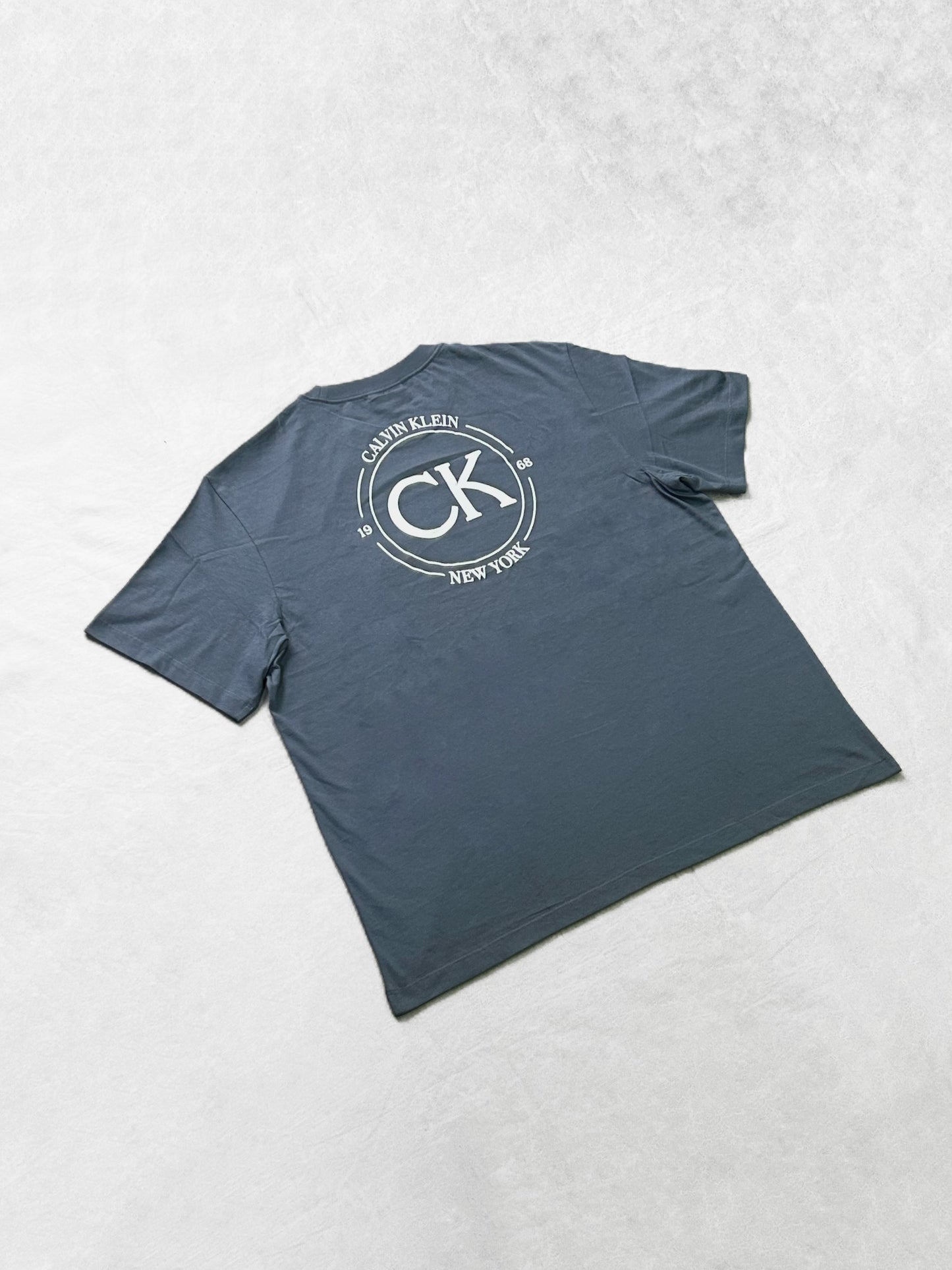CK NEW YORK GRIS