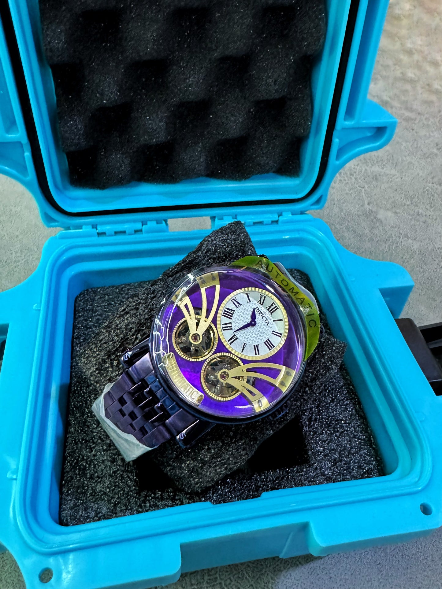 INVICTA VINTAGE