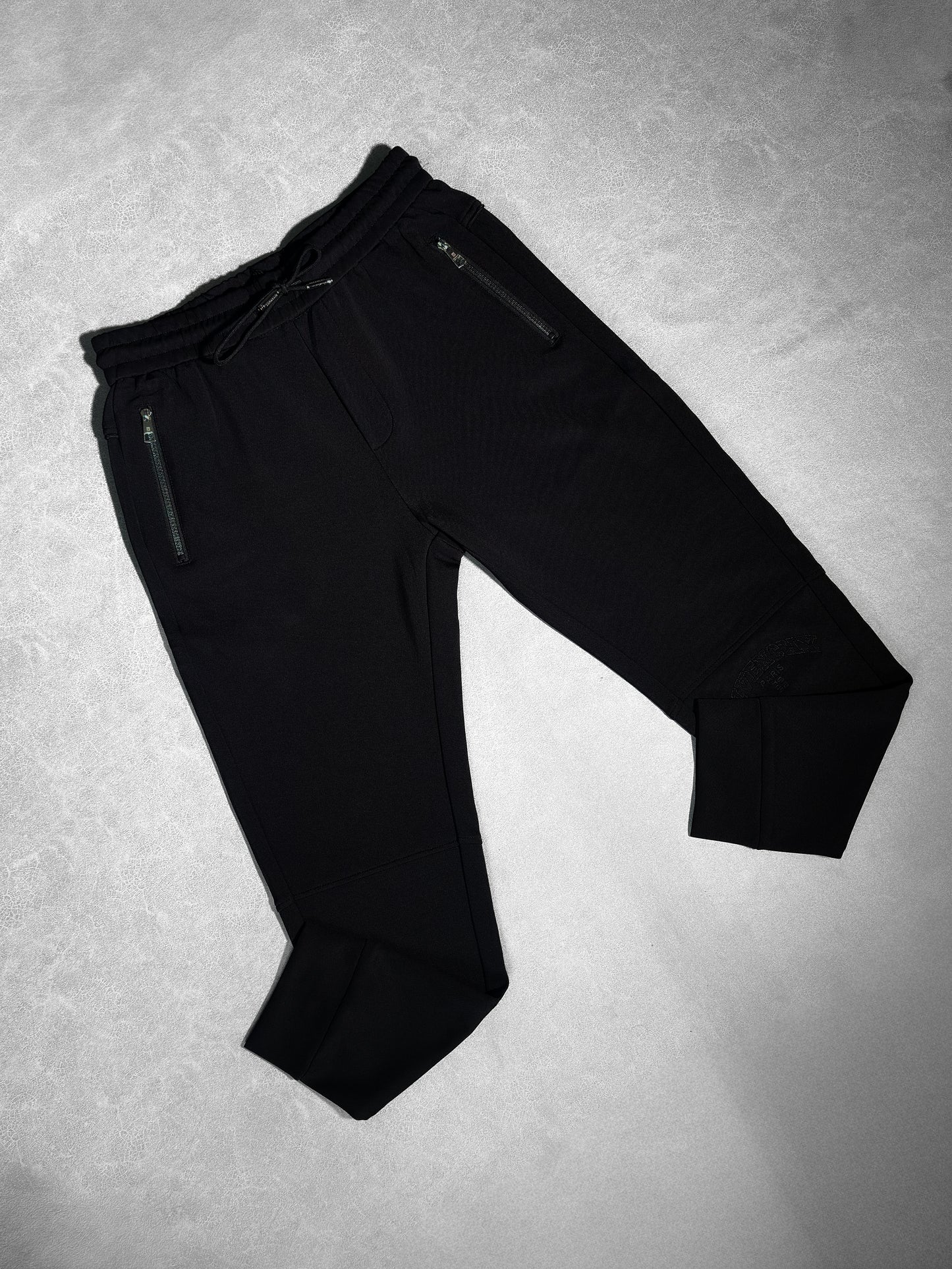 GIVENCHI NEGRA PLACA