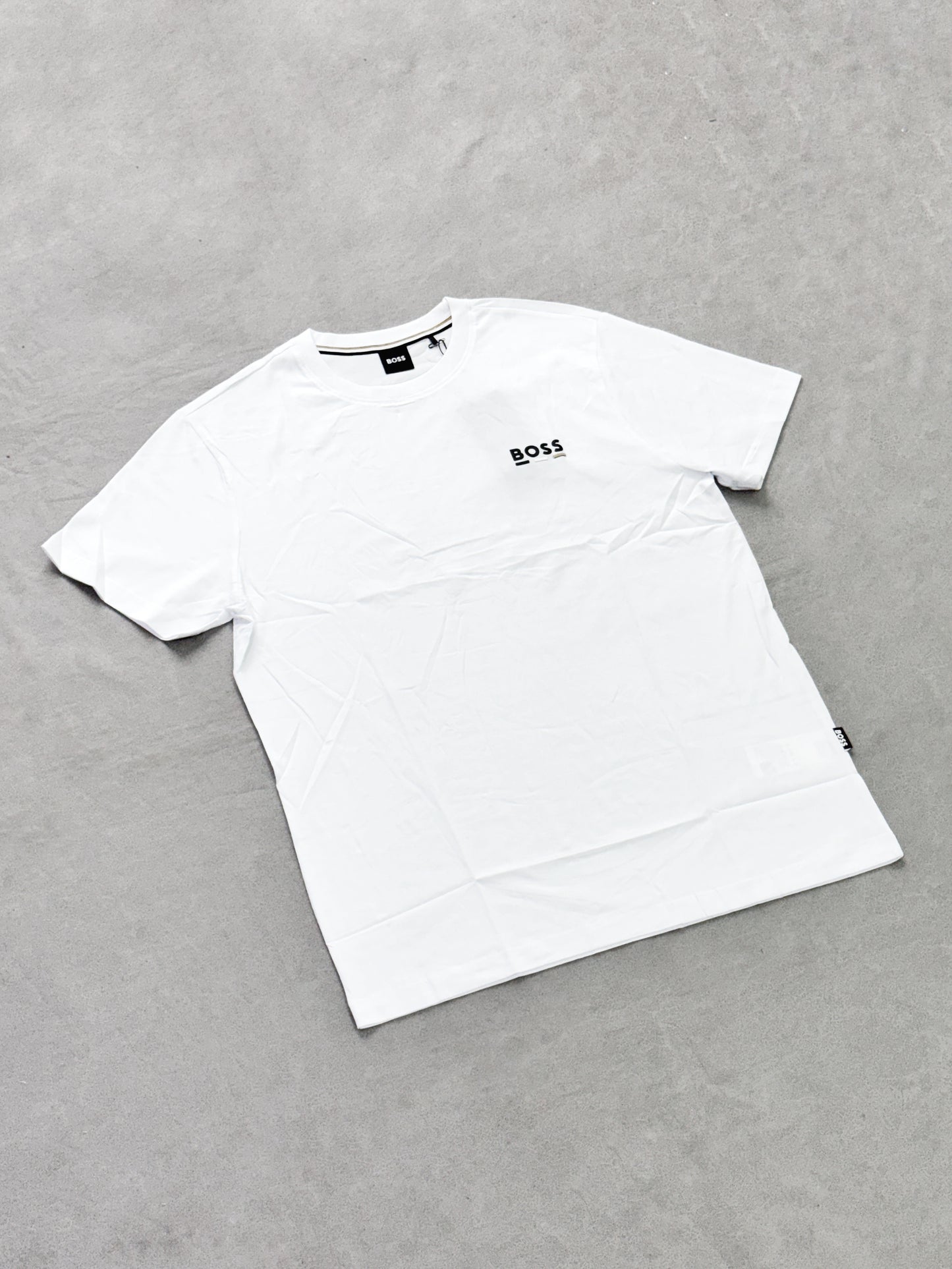 BOSS BLANCA LETRA RELIEVE IZQ