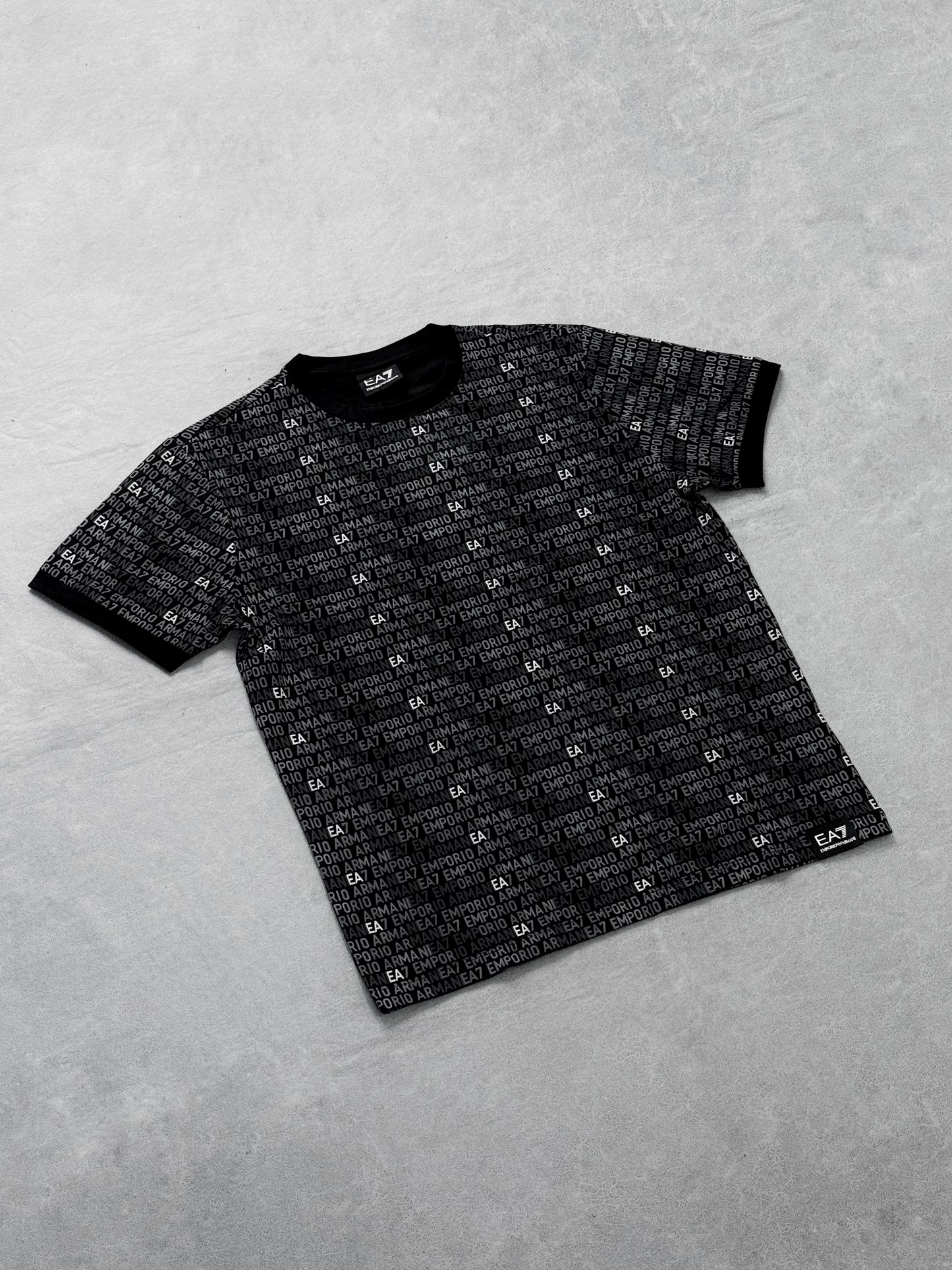 ARMANI NEGRA LETRA MONOGRAMA