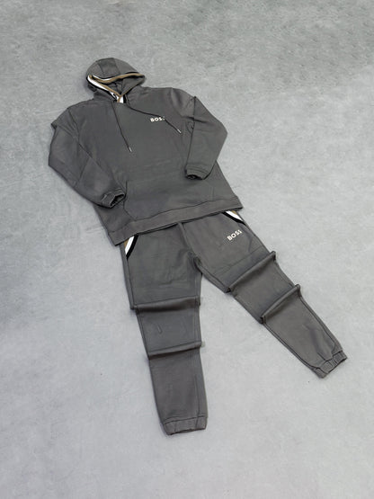 HUGO BOSS GRIS BANDERAS