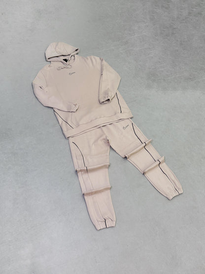 NIKE 1 BEIGE SPORTWEAR