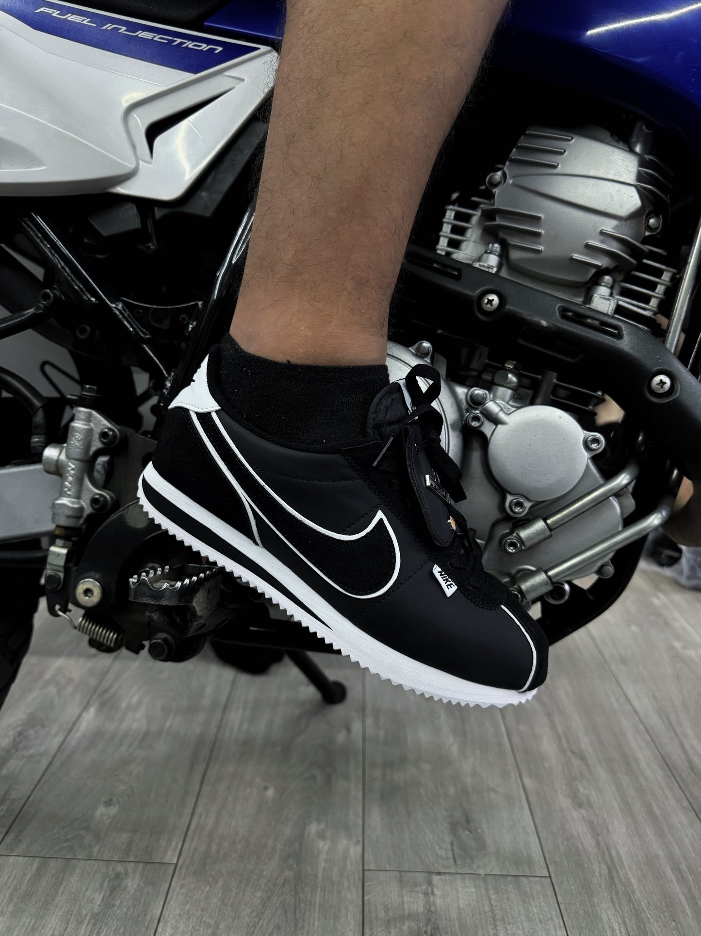 NIKE CORTEZ EDICIÓN ESPECIAL