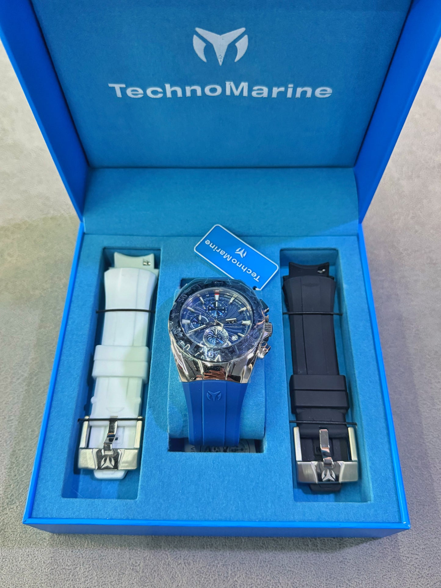 TECHNOMARINE CRUISE AZUL REY