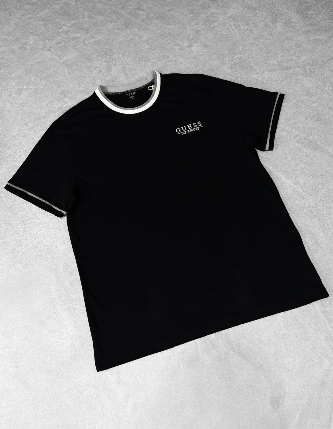 GUESS LOGO SENCILLO
