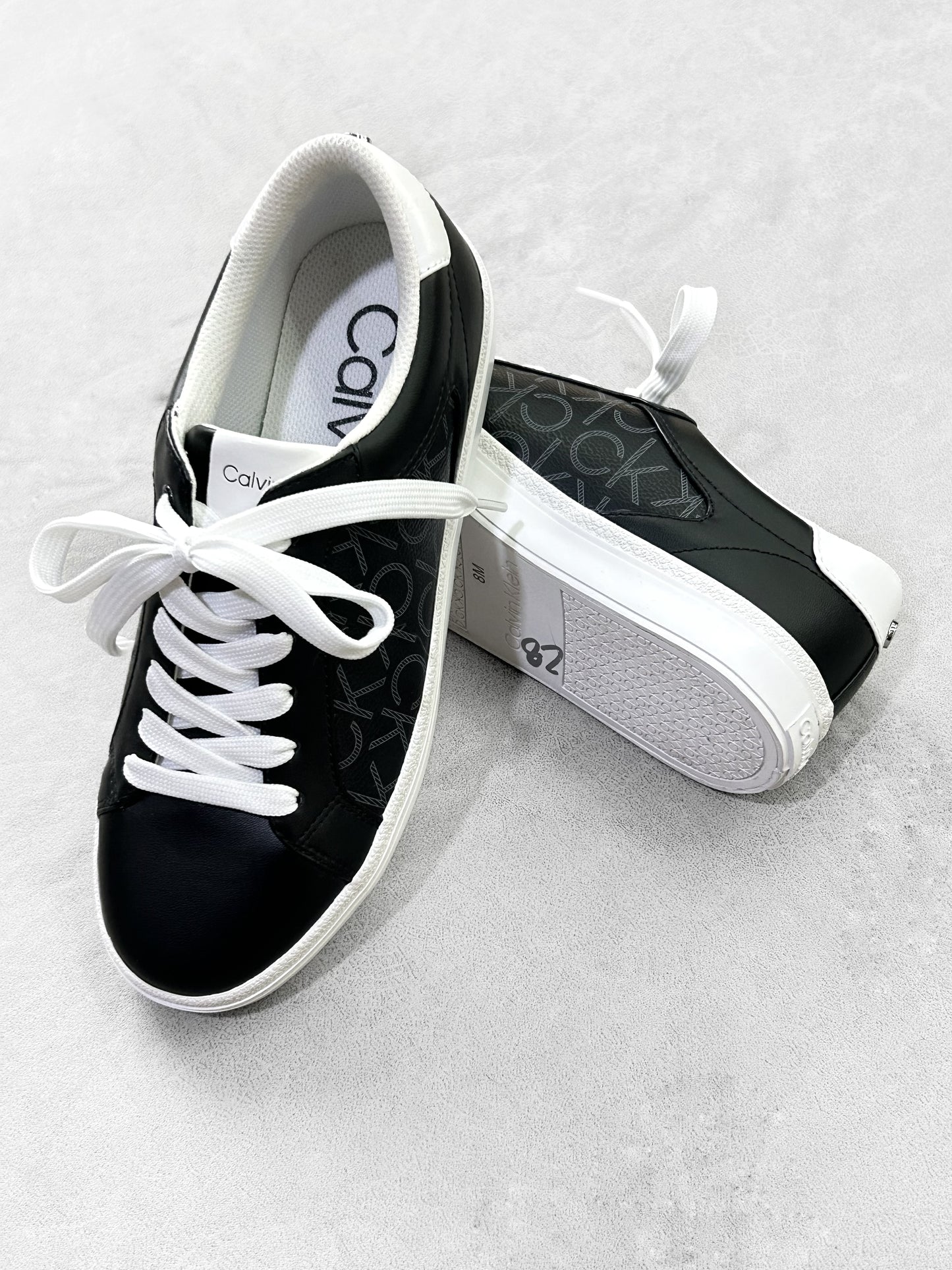 CALVIN KLEIN GULES BAJO