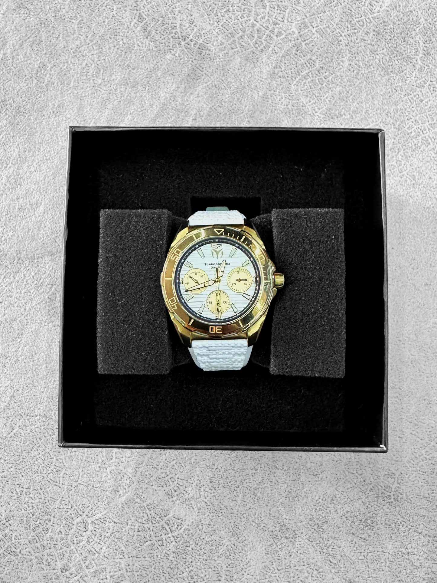 TECHNOMARINE SEVEN SEAS