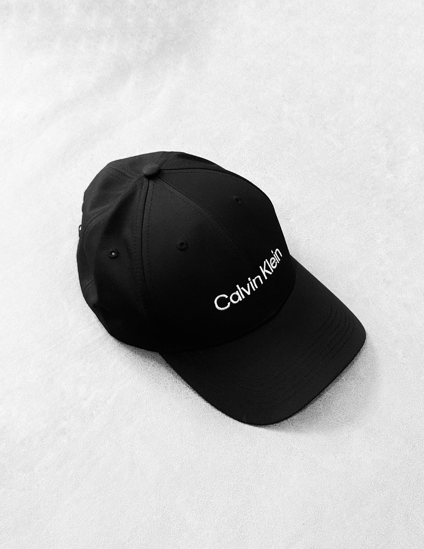 CALVIN KLEIN CLÁSICA NEGRA