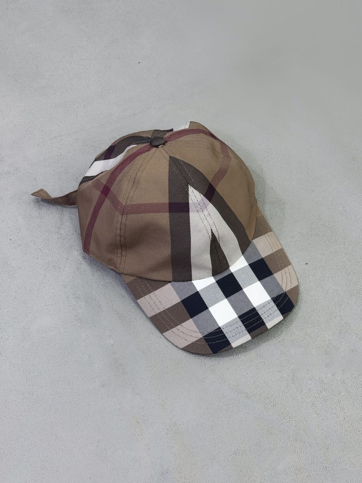 BURBERRY