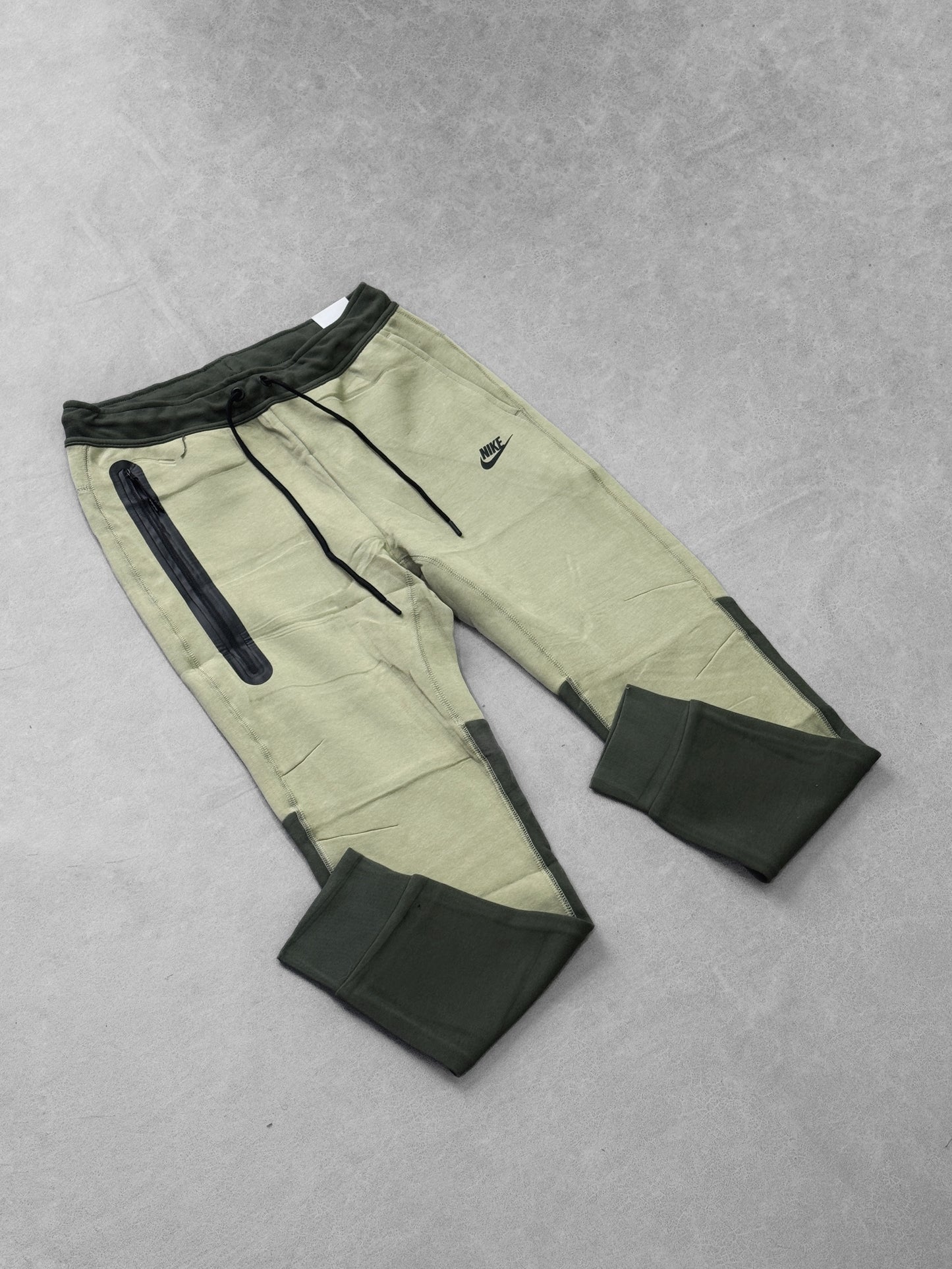 NIKE TECH 3 VERDE/VERDE OBS