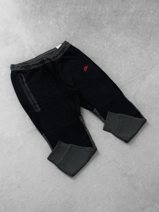 NIKE TECH 3 NEGRO/GRIS OBS