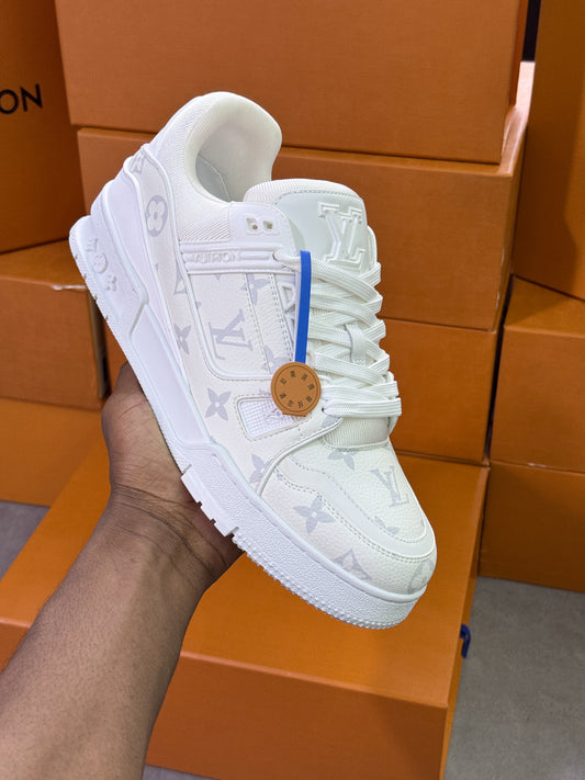 LV TRAINER