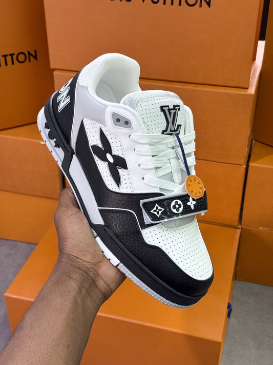LV TRAINER