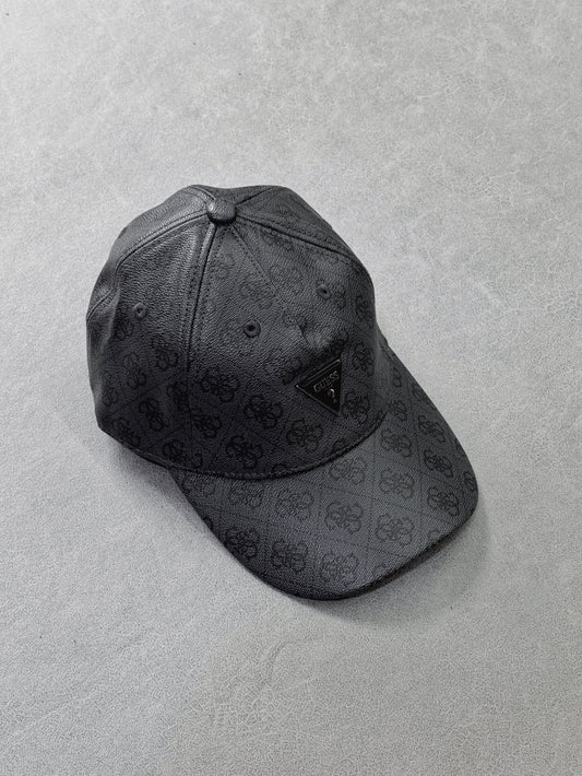 GUESS GRIS MONOGRAMA INSIGNIA